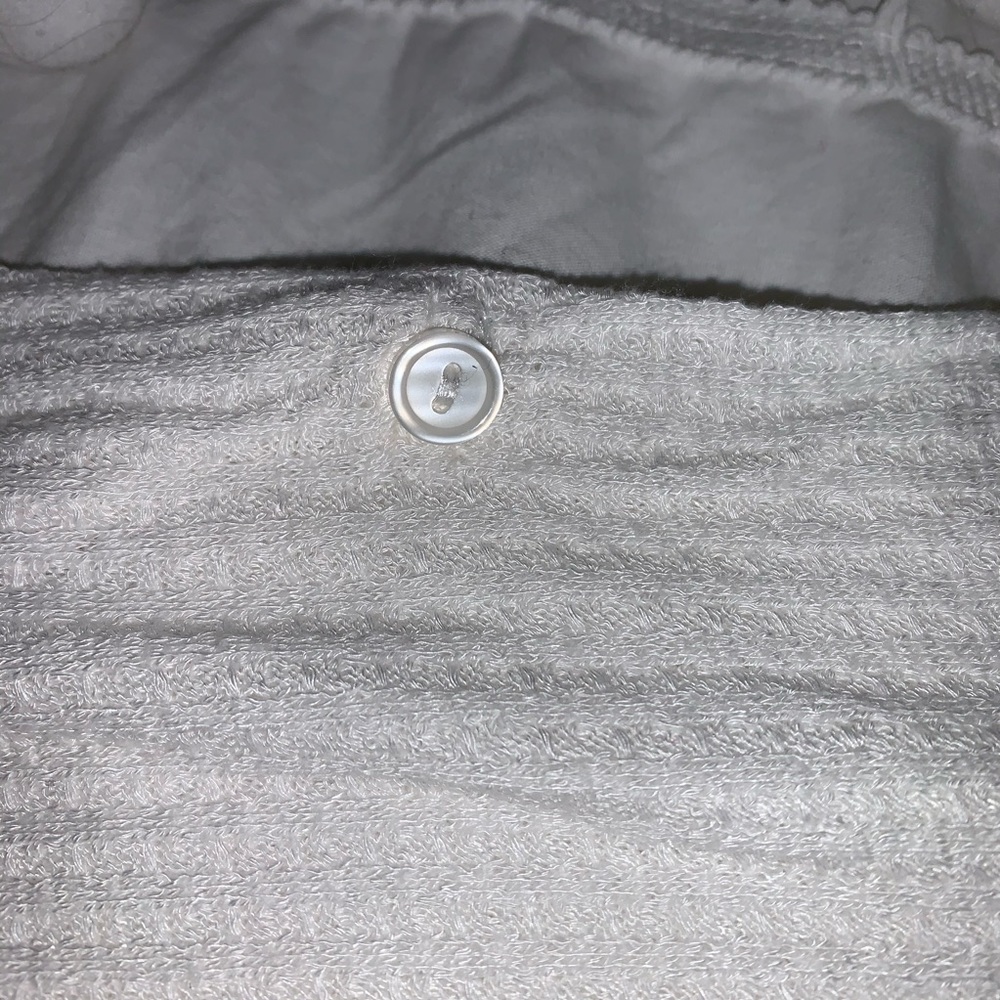 Shirt - Picture 3 of 4